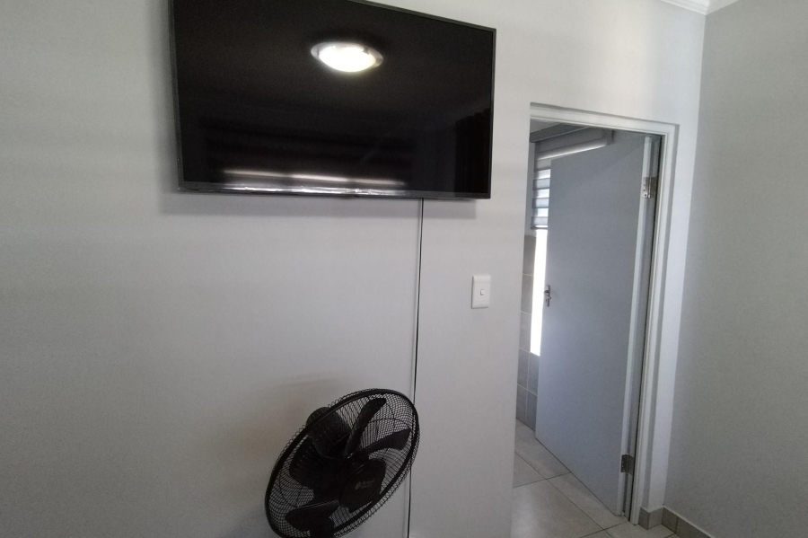 To Let 3 Bedroom Property for Rent in Thatchfield Estate Gauteng