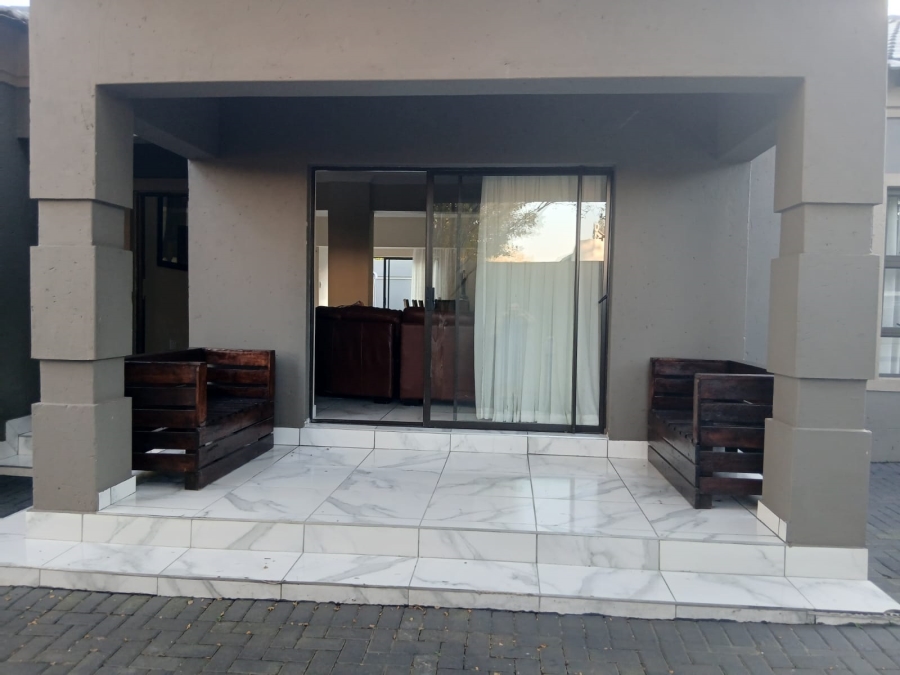4 Bedroom Property for Sale in Lambton Gauteng