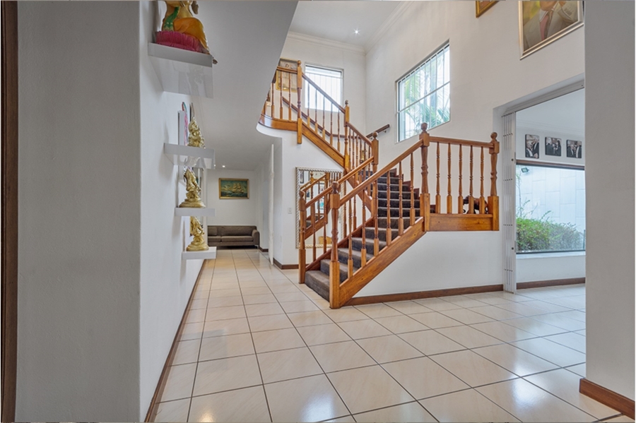 6 Bedroom Property for Sale in Bryanston Gauteng