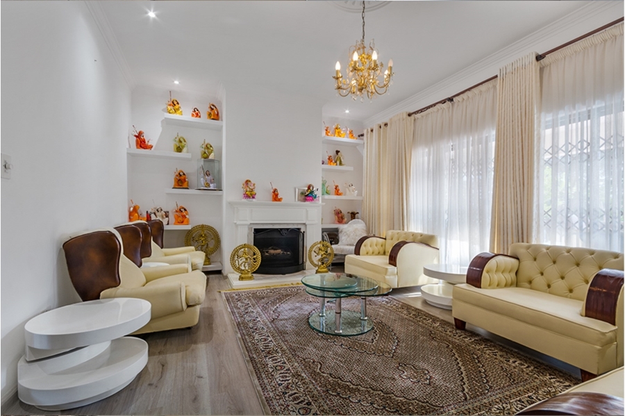 6 Bedroom Property for Sale in Bryanston Gauteng