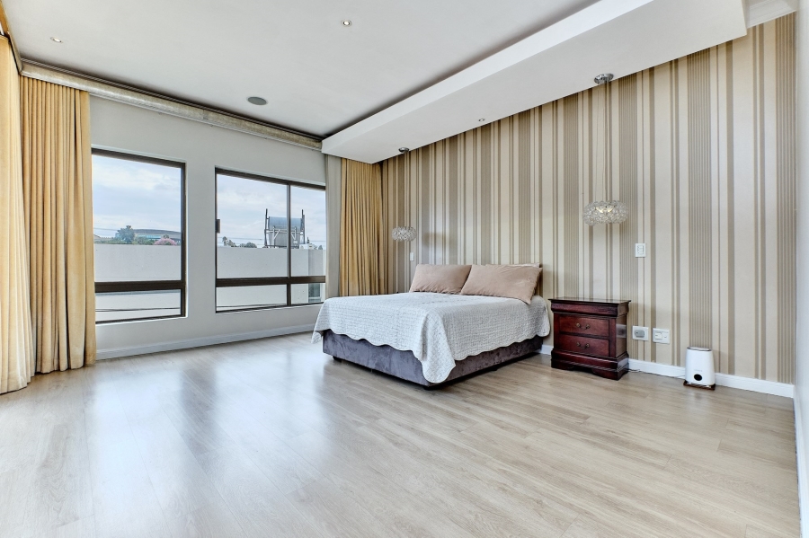 4 Bedroom Property for Sale in Sandown Gauteng