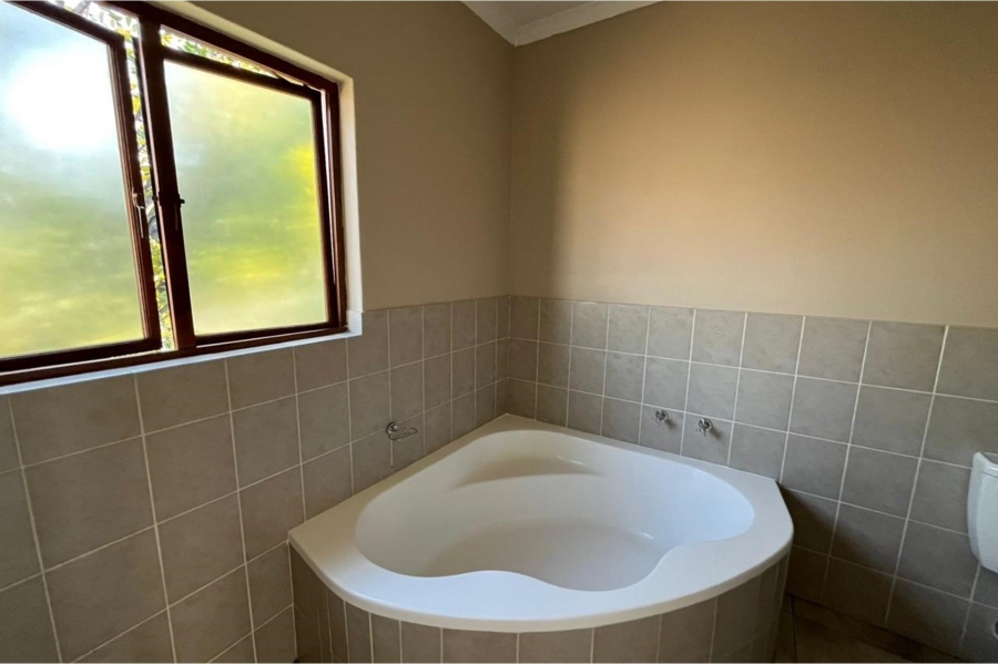 To Let 3 Bedroom Property for Rent in Paulshof Gauteng