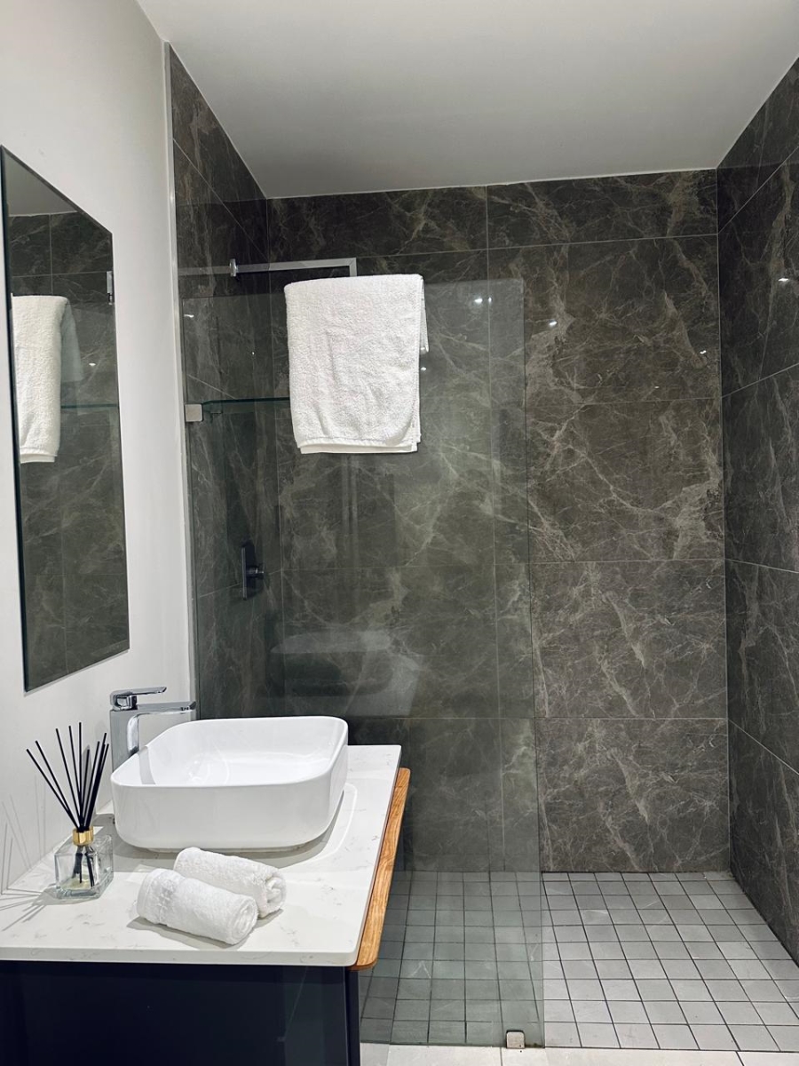 1 Bedroom Property for Sale in Houghton Estate Gauteng