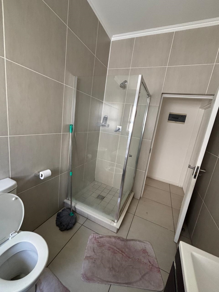 2 Bedroom Property for Sale in Greenstone Ridge Gauteng