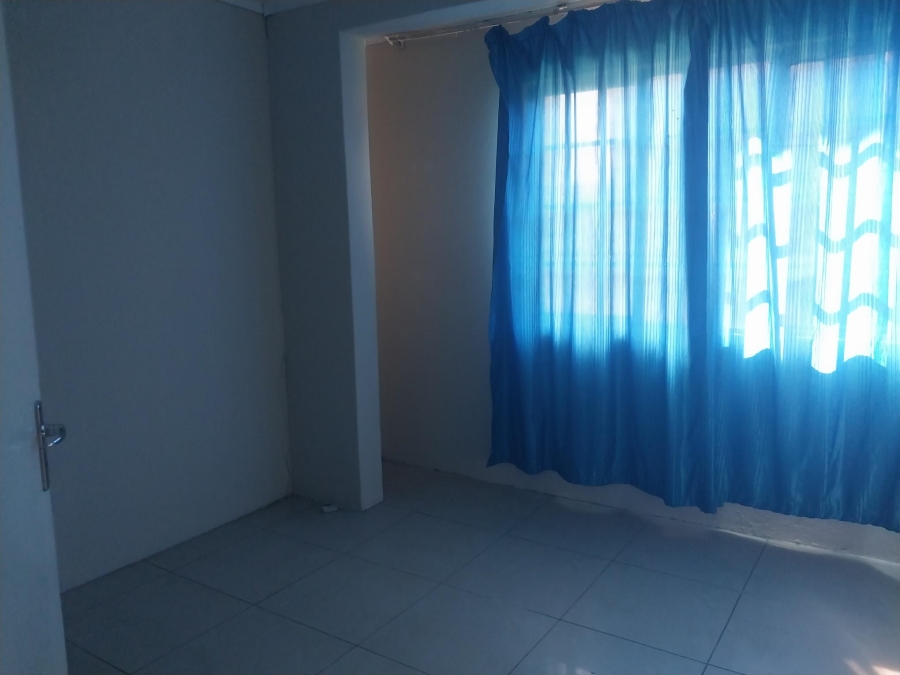 4 Bedroom Property for Sale in Ormonde Gauteng