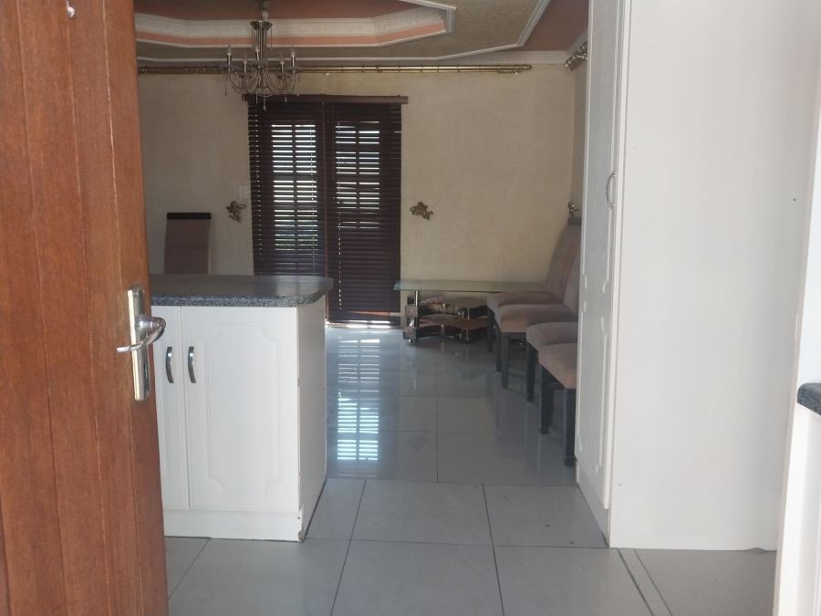4 Bedroom Property for Sale in Ormonde Gauteng