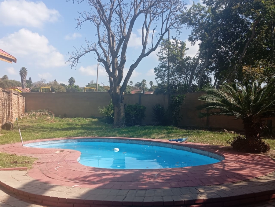 4 Bedroom Property for Sale in Norkem Park Gauteng