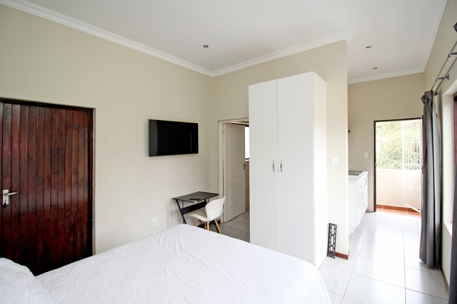 4 Bedroom Property for Sale in Broadacres Gauteng