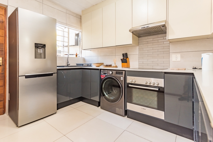 3 Bedroom Property for Sale in President Park Gauteng