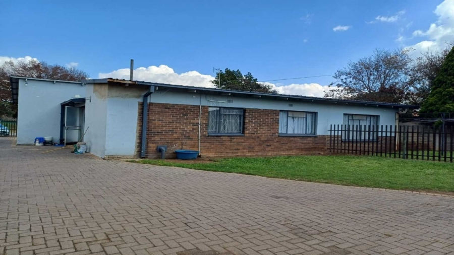 4 Bedroom Property for Sale in Sonland Park Gauteng