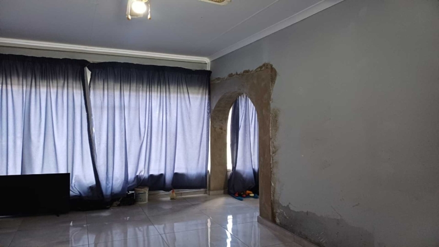 4 Bedroom Property for Sale in Sonland Park Gauteng