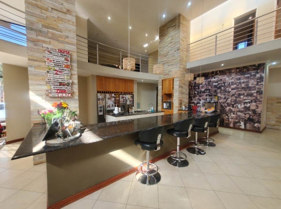 6 Bedroom Property for Sale in Meyersdal Gauteng