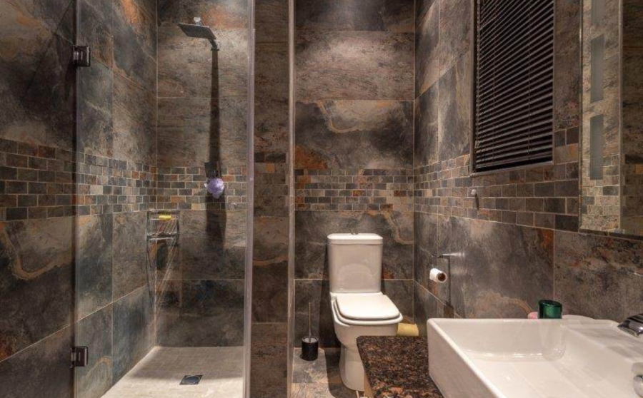 6 Bedroom Property for Sale in Meyersdal Gauteng