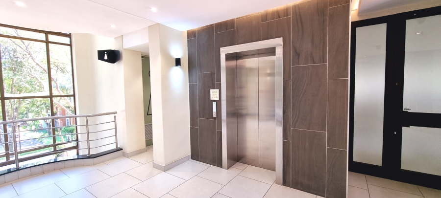 To Let commercial Property for Rent in Woodmead Gauteng