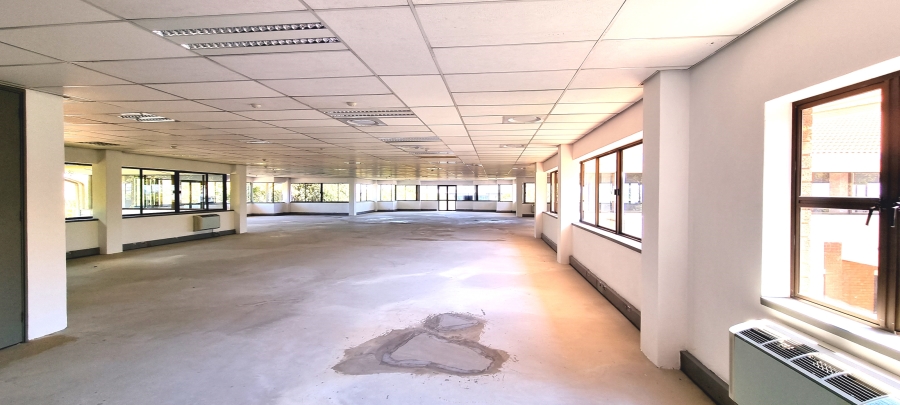 To Let commercial Property for Rent in Woodmead Gauteng