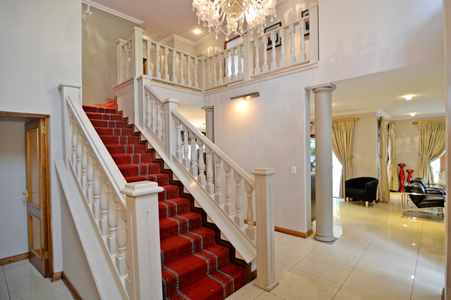 5 Bedroom Property for Sale in Bryanston Gauteng