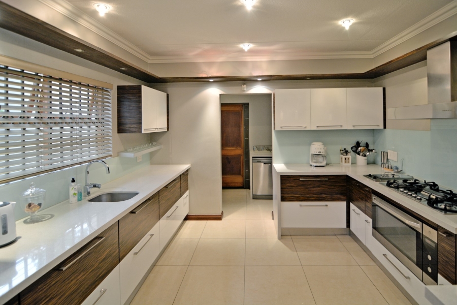 5 Bedroom Property for Sale in Bryanston Gauteng