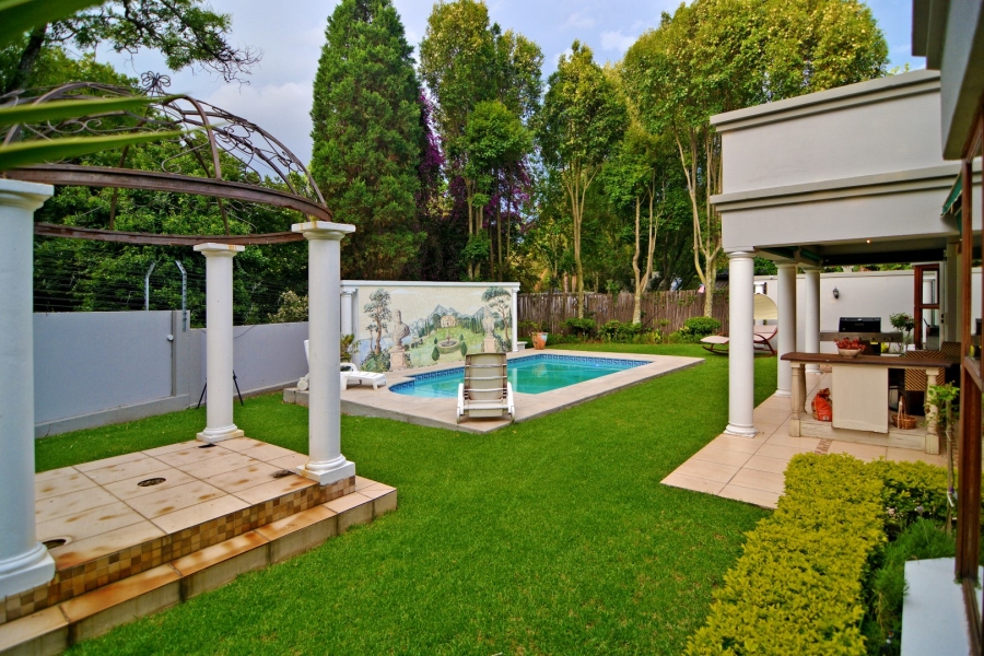 5 Bedroom Property for Sale in Bryanston Gauteng