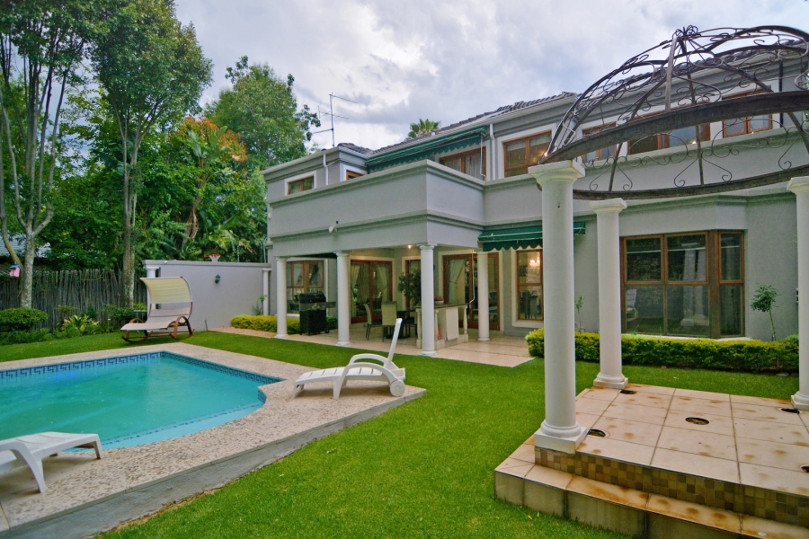 5 Bedroom Property for Sale in Bryanston Gauteng