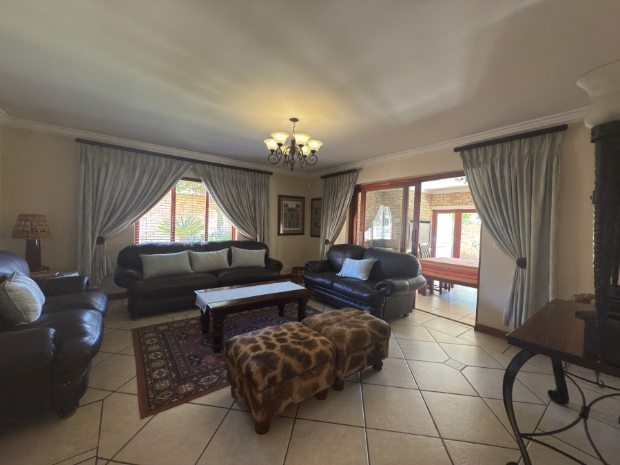 4 Bedroom Property for Sale in Ruimsig Gauteng