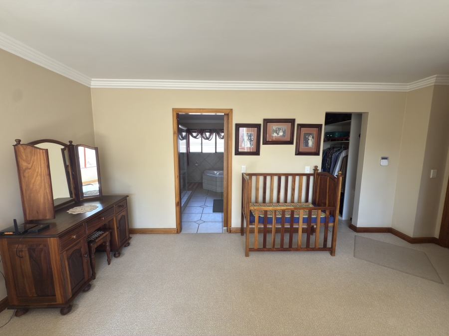 4 Bedroom Property for Sale in Ruimsig Gauteng