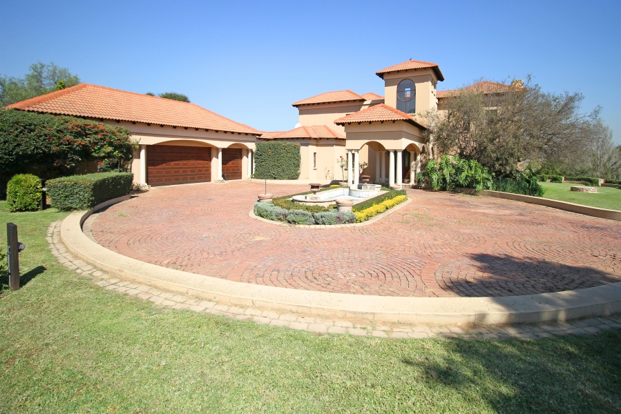 5 Bedroom Property for Sale in Saddlebrook Estate Gauteng