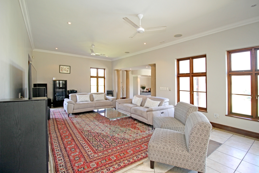 5 Bedroom Property for Sale in Saddlebrook Estate Gauteng
