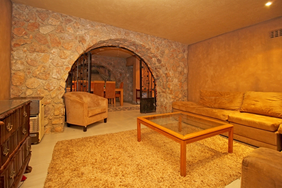 5 Bedroom Property for Sale in Saddlebrook Estate Gauteng