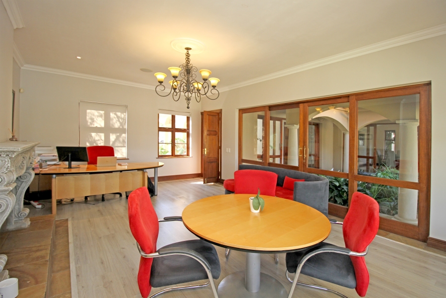 5 Bedroom Property for Sale in Saddlebrook Estate Gauteng