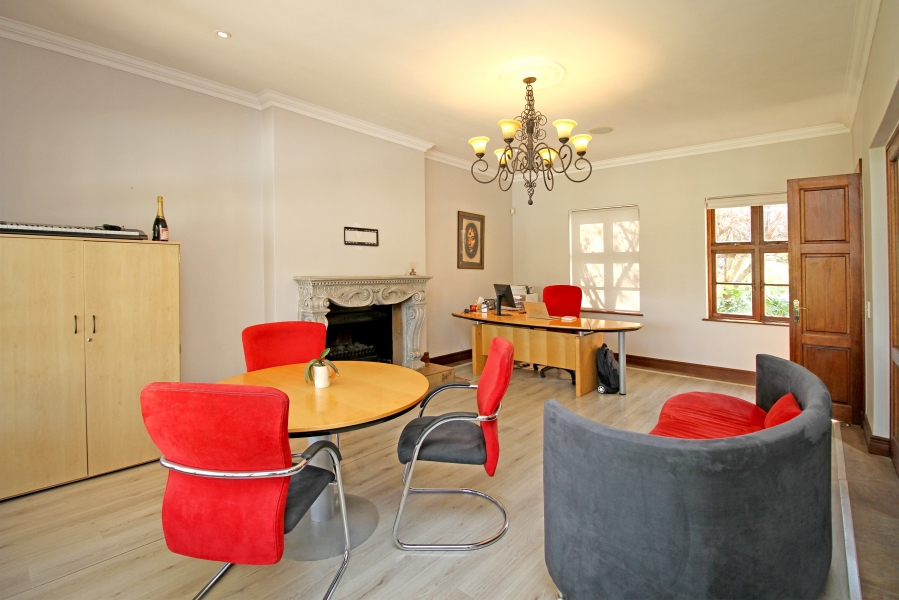 5 Bedroom Property for Sale in Saddlebrook Estate Gauteng