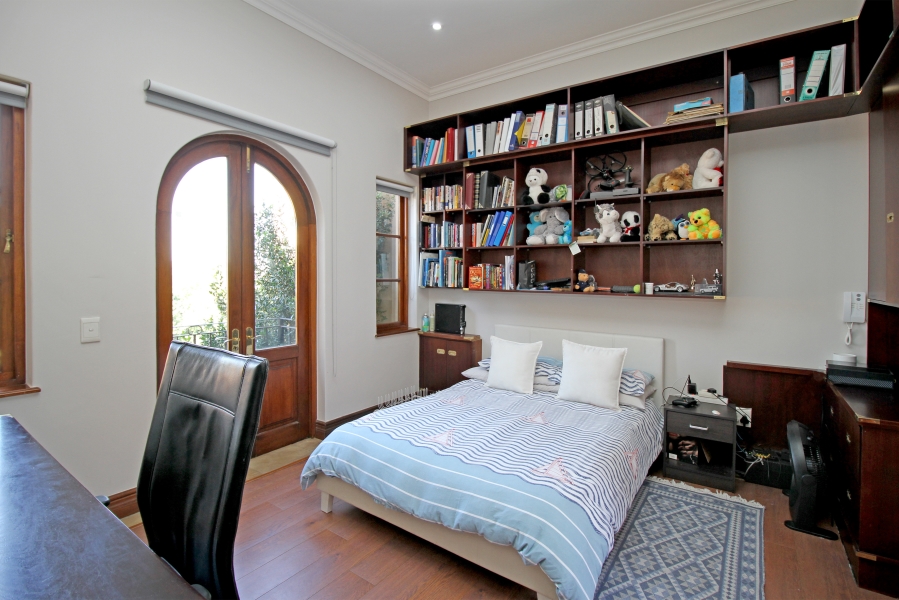 5 Bedroom Property for Sale in Saddlebrook Estate Gauteng
