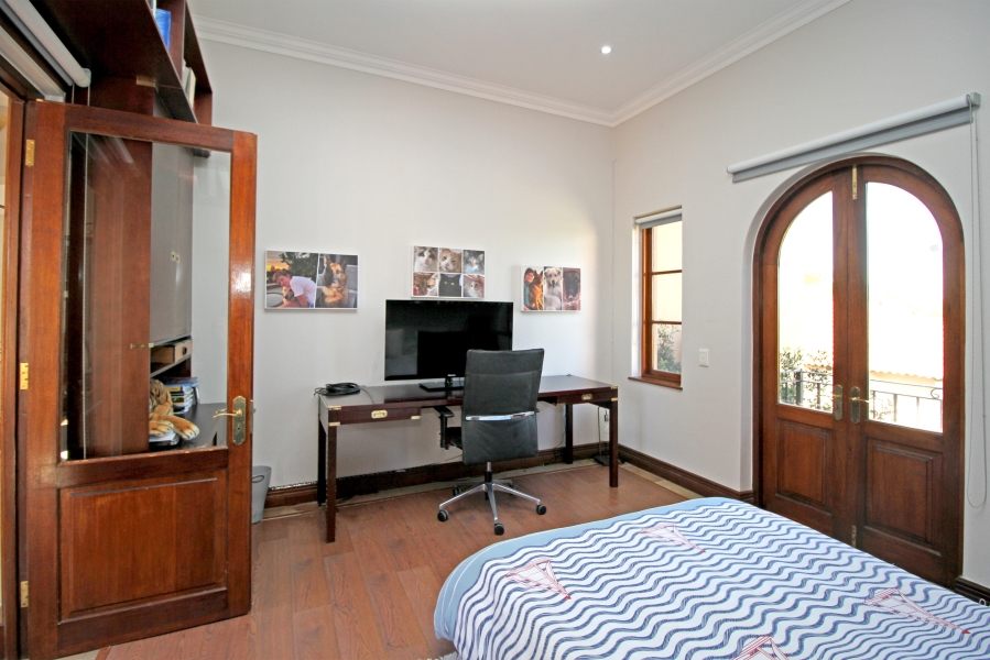 5 Bedroom Property for Sale in Saddlebrook Estate Gauteng