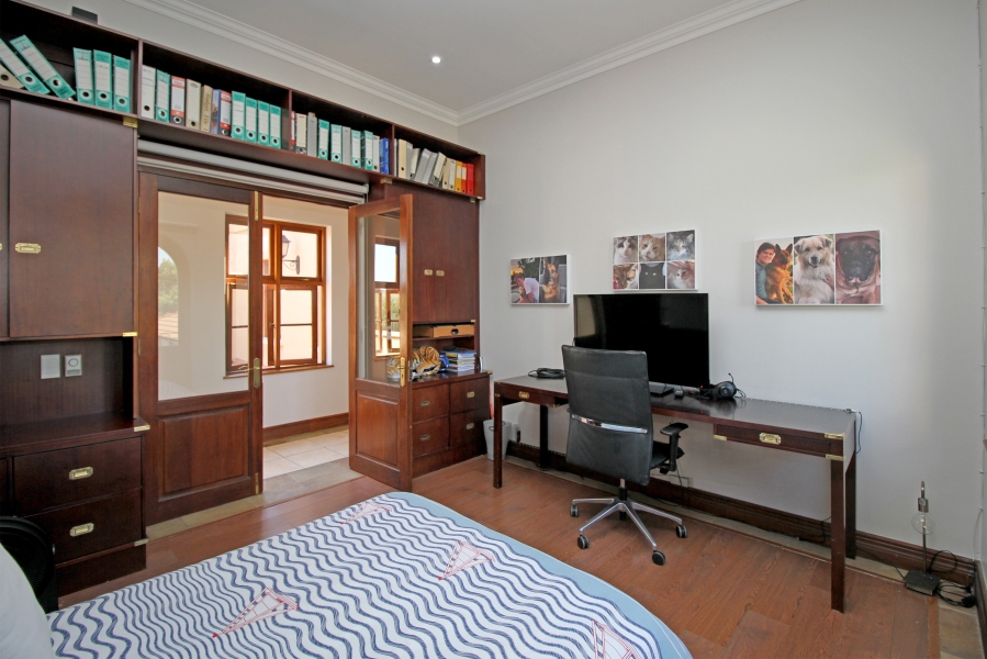 5 Bedroom Property for Sale in Saddlebrook Estate Gauteng