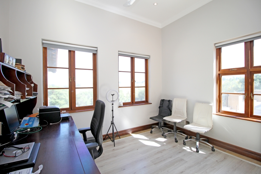 5 Bedroom Property for Sale in Saddlebrook Estate Gauteng