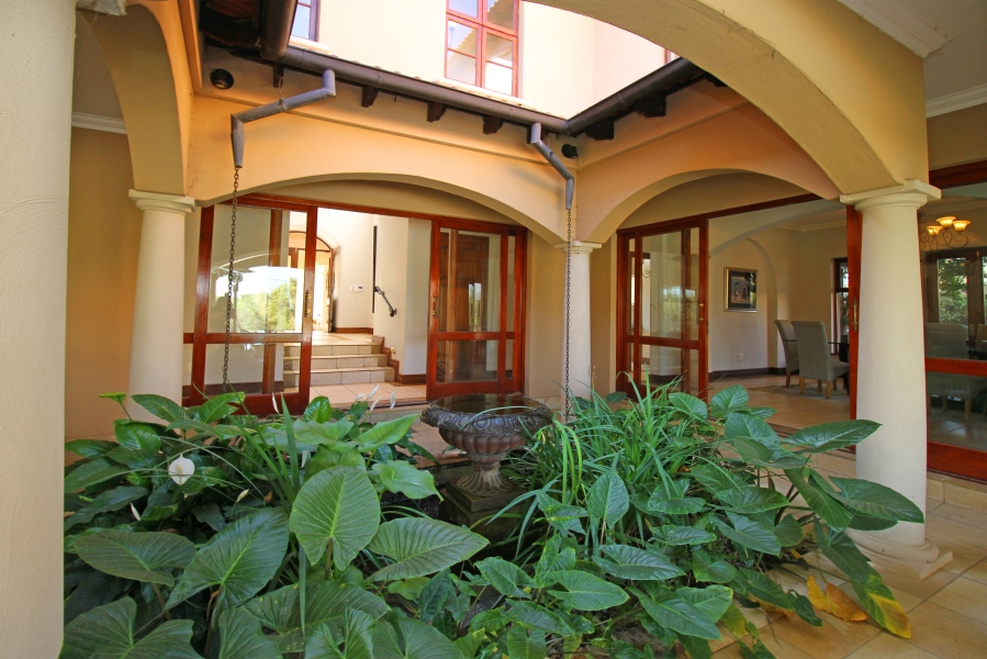 5 Bedroom Property for Sale in Saddlebrook Estate Gauteng