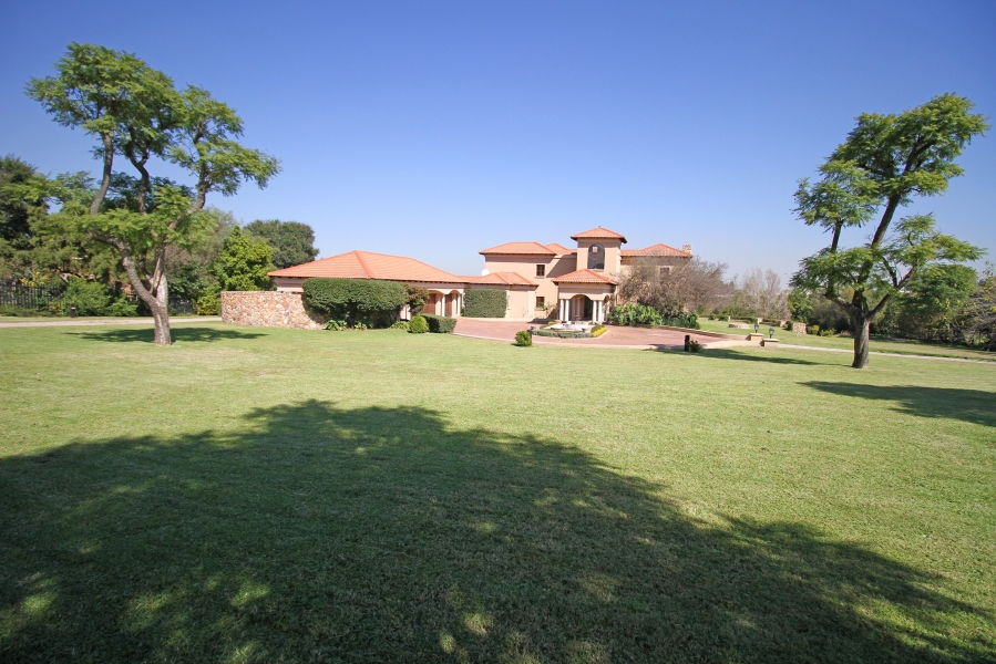 5 Bedroom Property for Sale in Saddlebrook Estate Gauteng