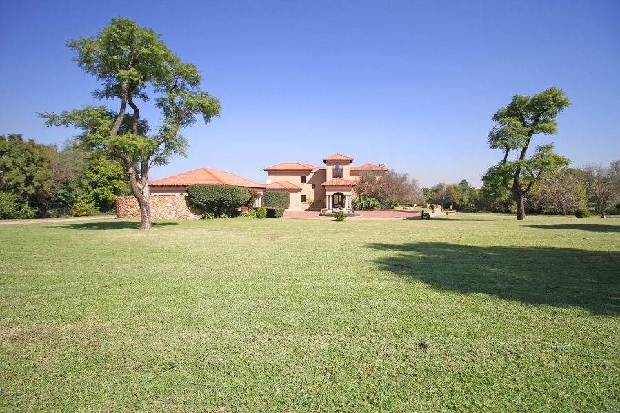 5 Bedroom Property for Sale in Saddlebrook Estate Gauteng