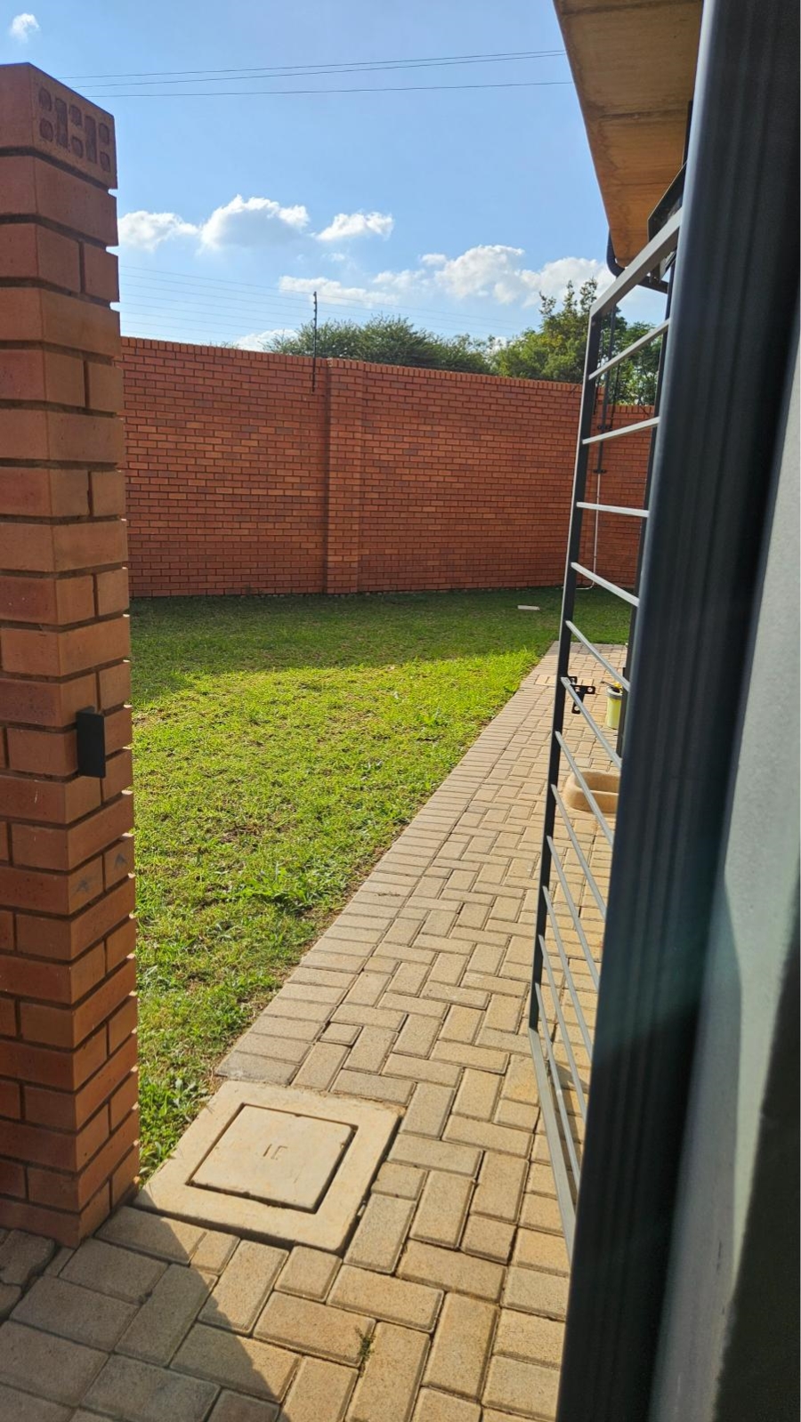 2 Bedroom Property for Sale in Montana Gauteng