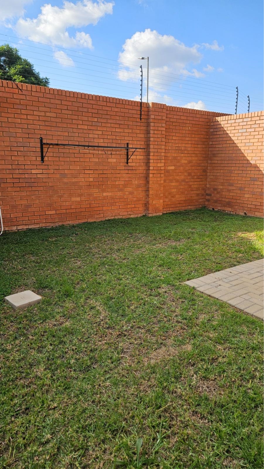 2 Bedroom Property for Sale in Montana Gauteng