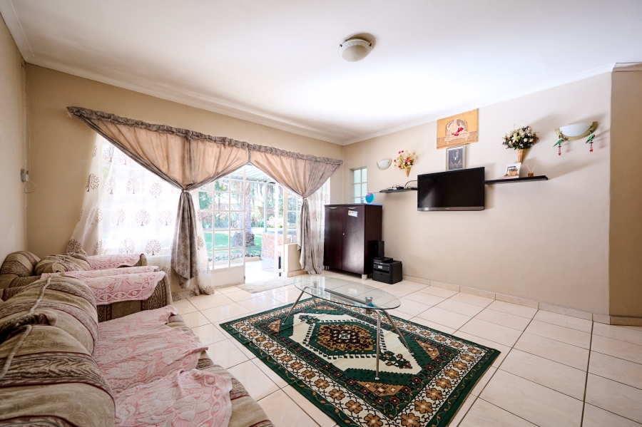 4 Bedroom Property for Sale in Halfway Gardens Gauteng