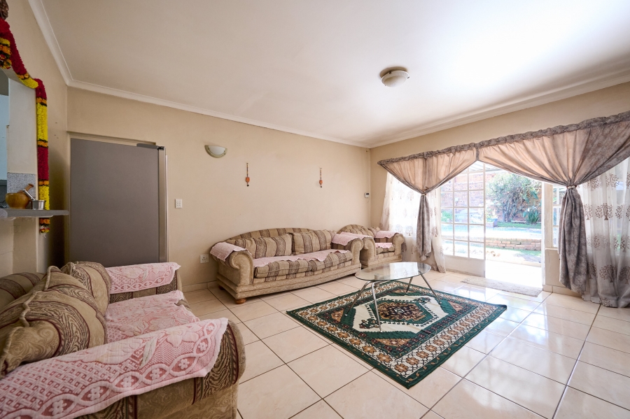 4 Bedroom Property for Sale in Halfway Gardens Gauteng