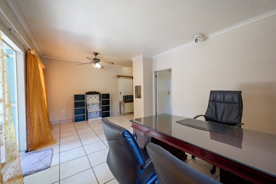 4 Bedroom Property for Sale in Halfway Gardens Gauteng