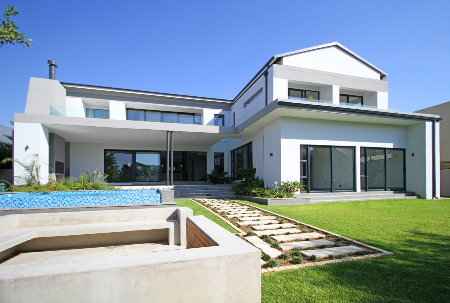 5 Bedroom Property for Sale in Waterfall Country Estate Gauteng