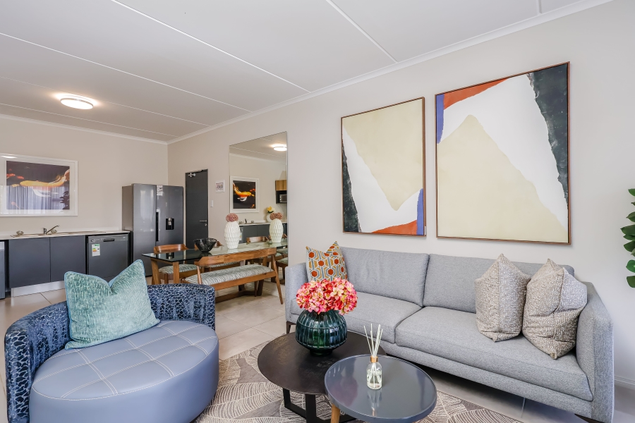 2 Bedroom Property for Sale in Blue Hills Gauteng