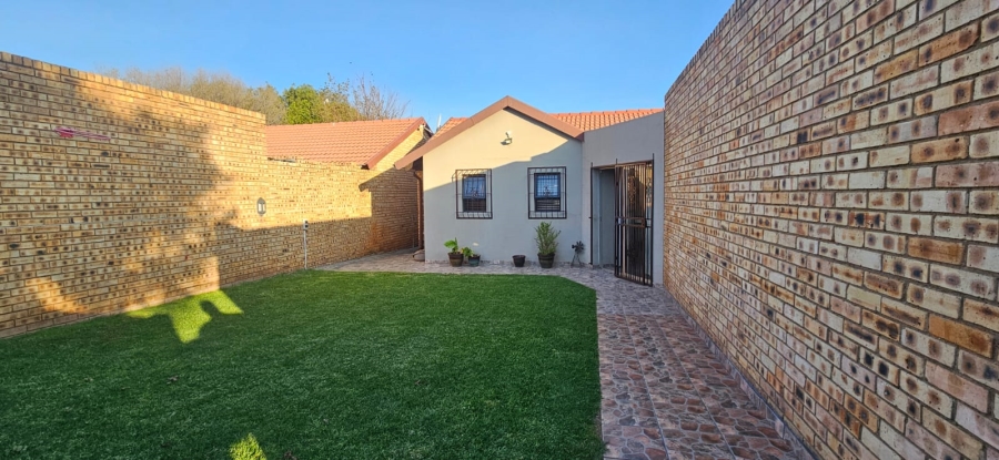 3 Bedroom Property for Sale in Albemarle Gauteng