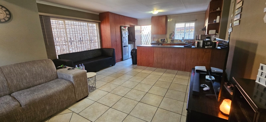 3 Bedroom Property for Sale in Albemarle Gauteng