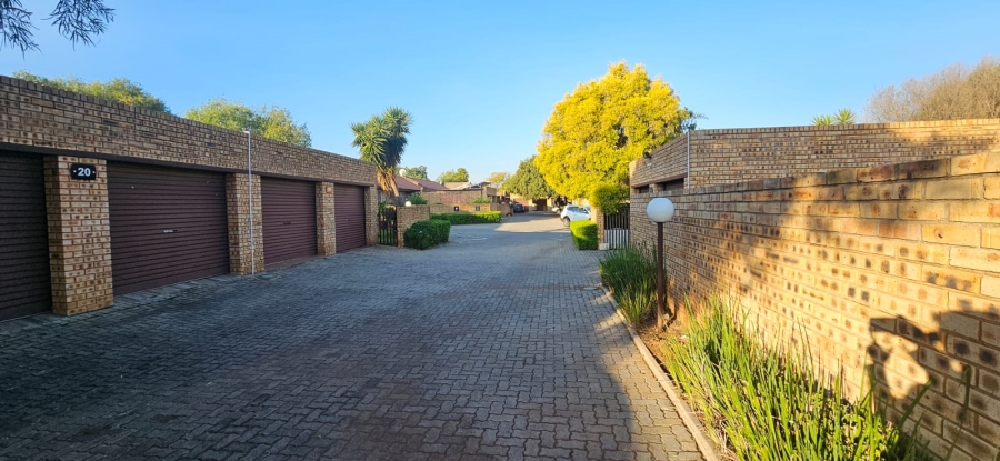 3 Bedroom Property for Sale in Albemarle Gauteng