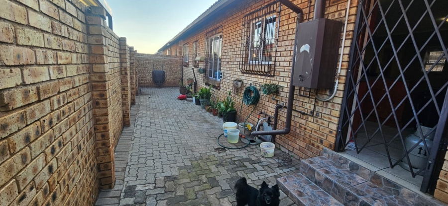 3 Bedroom Property for Sale in Albemarle Gauteng