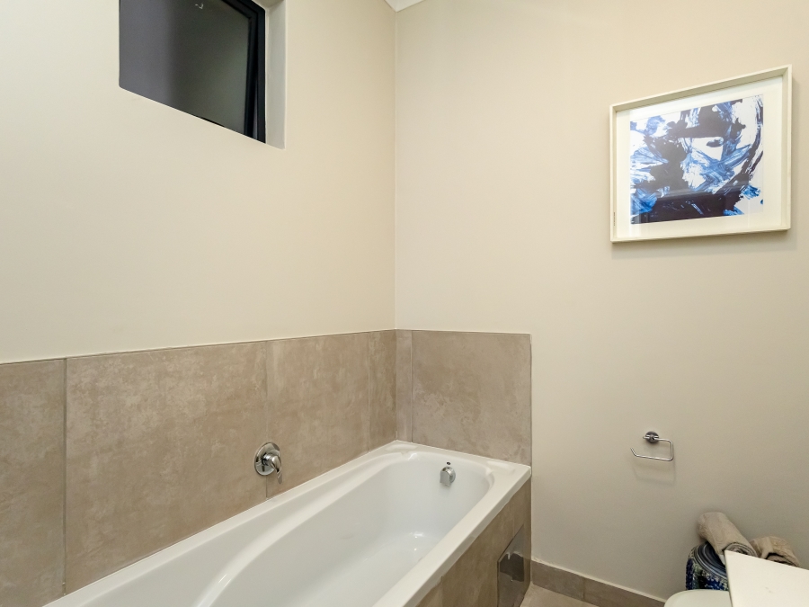 2 Bedroom Property for Sale in Halfway Gardens Gauteng