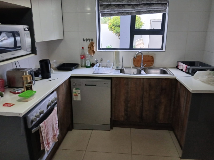 To Let 1 Bedroom Property for Rent in Marais Steyn Park Gauteng
